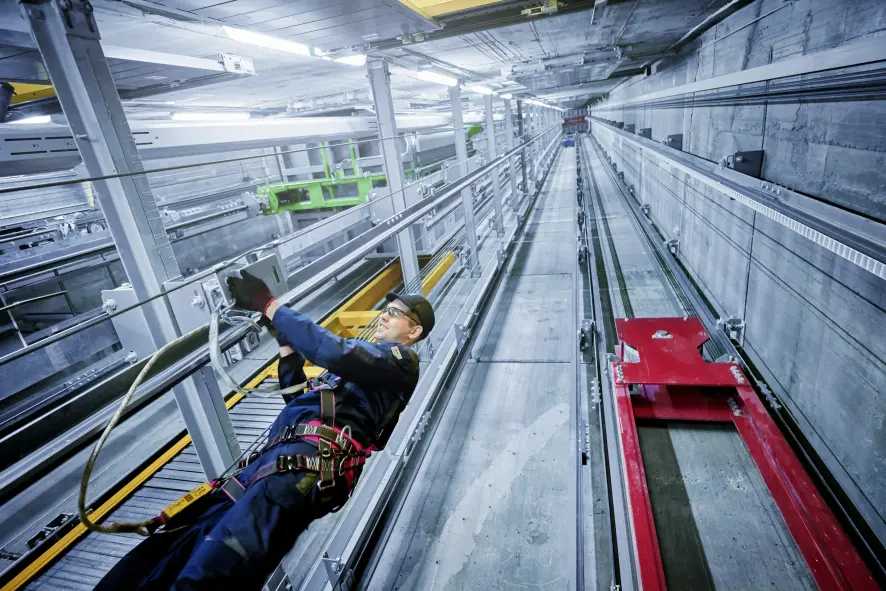 Almus Asansör Bakımı